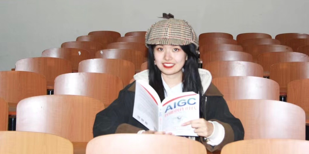Heroza Zhang