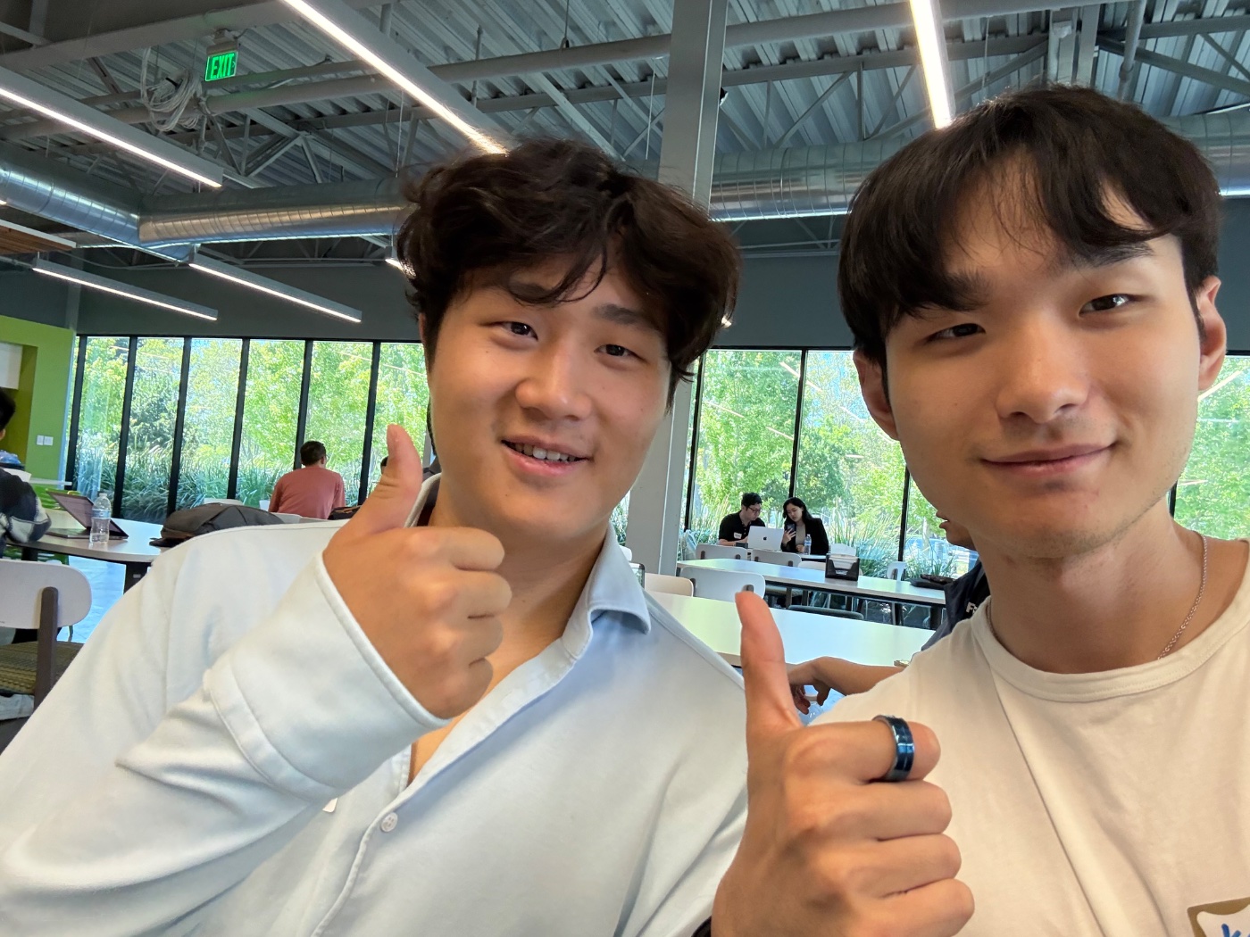 Kevin Yu met Bruce Yu