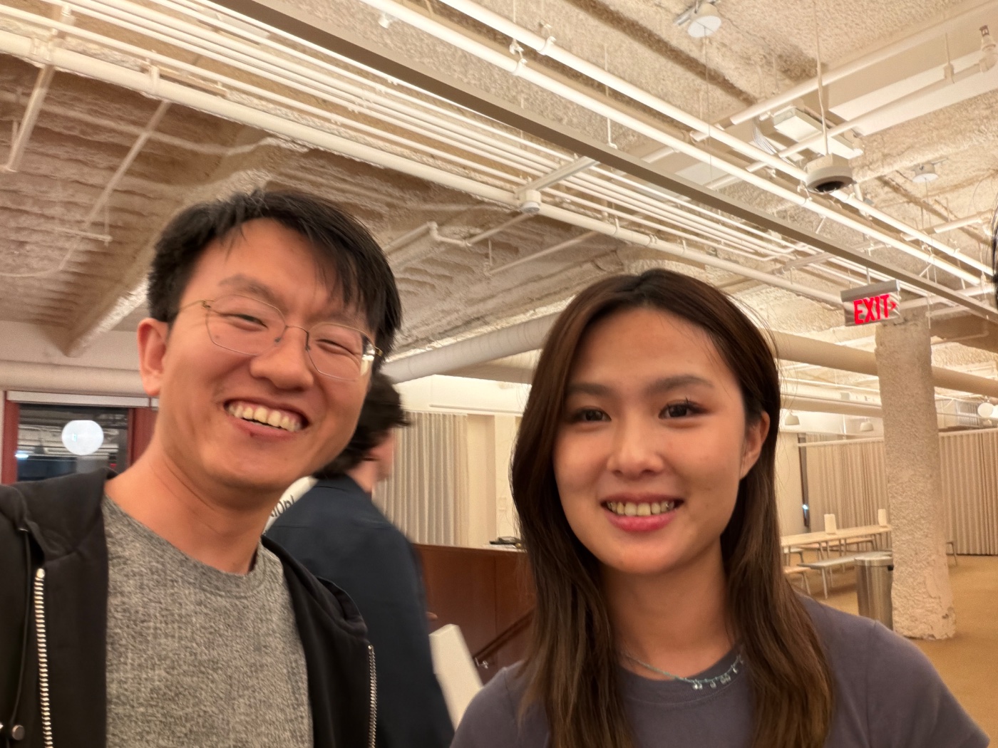 Walter Wu met Gloria Pu
