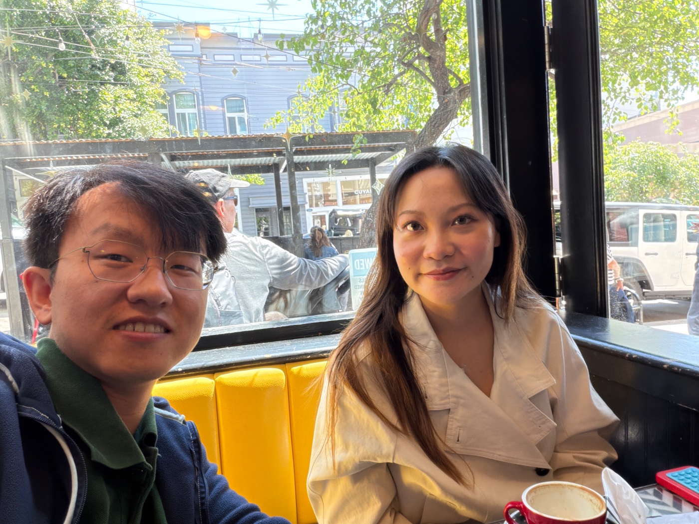 Walter Wu met Xiya Tang